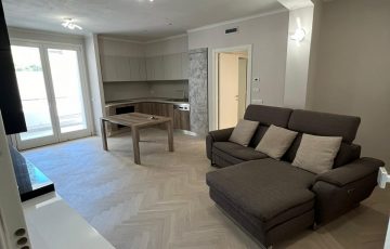 Interno 4